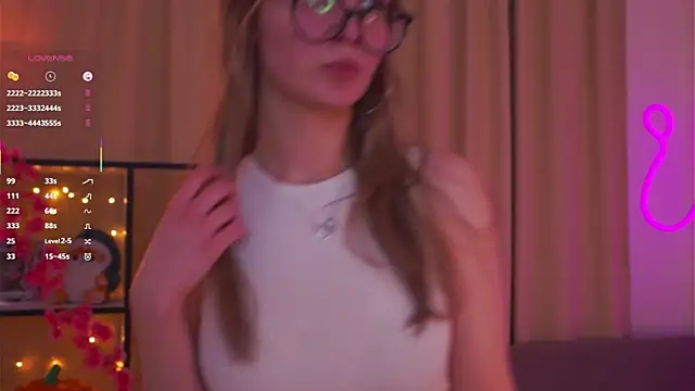 DidiCharm's cam snapshot