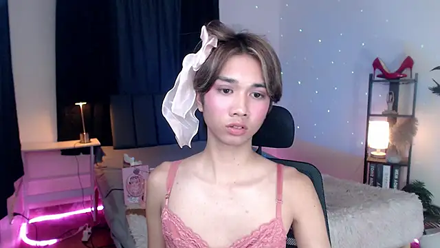 twinnysisters live sex cam