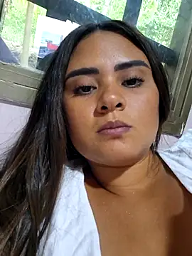 sexy-latin10's cam snapshot