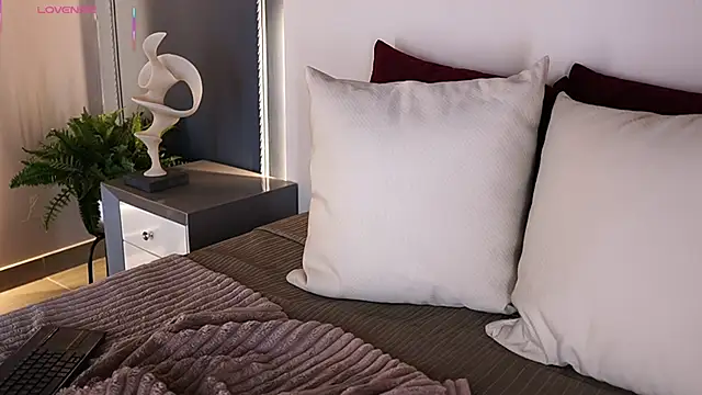 AylinMillerxs's cam snapshot