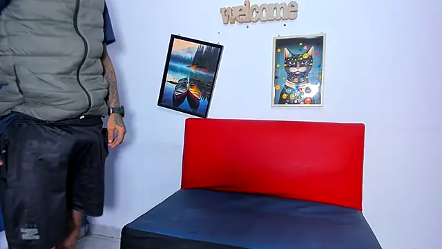 Savage_Room_BDSM's cam snapshot