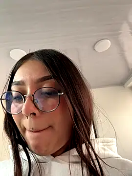 its_isis's cam snapshot