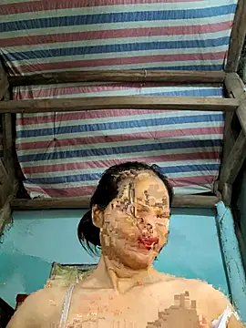 Hotgirl_2zz's cam snapshot