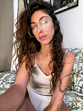 Amani_thewolf's cam snapshot