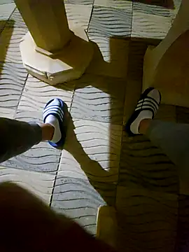 RaoufDz17cm's cam snapshot