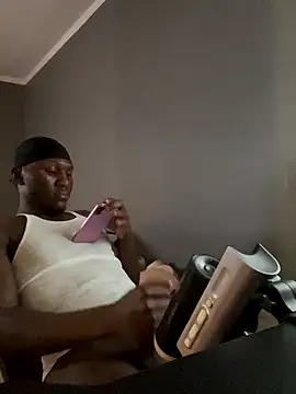 Festivitiesking1's web cam