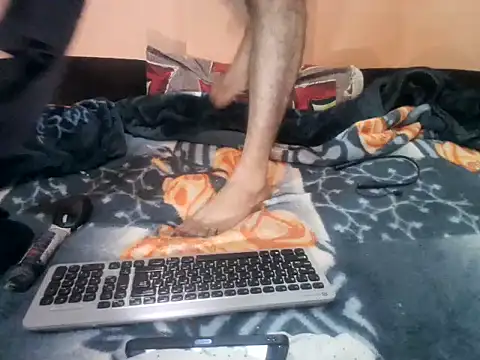 rahulkajuuu0909's cam snapshot