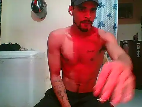 IndianSinsGlow's cam snapshot