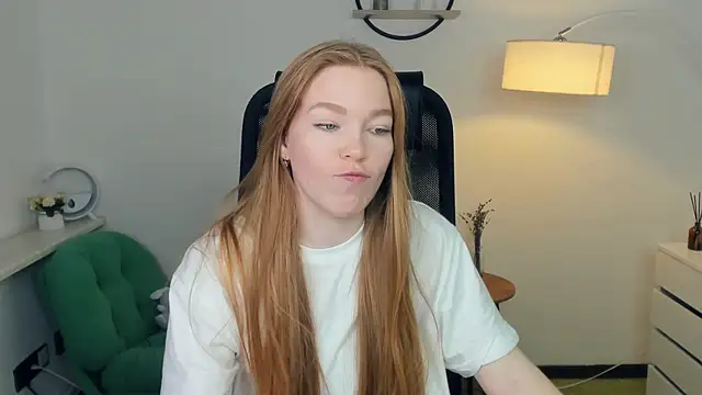 LavetaShiroma's cam snapshot