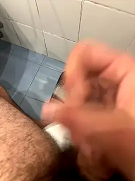 marc8876's cam snapshot