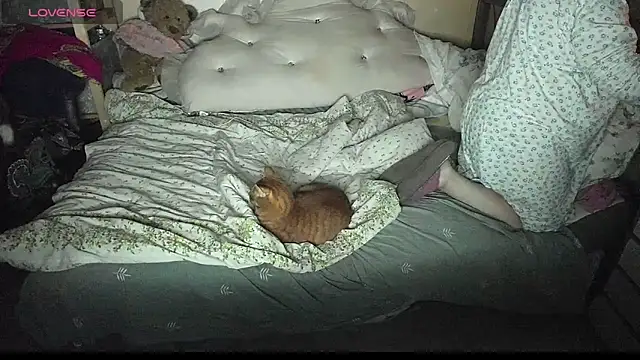 BustyDonnaSexyy's cam snapshot