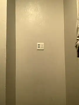 Levi_land1 live sex cam