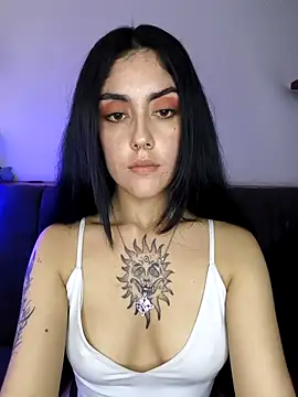 Mazikeen-- live sex cam