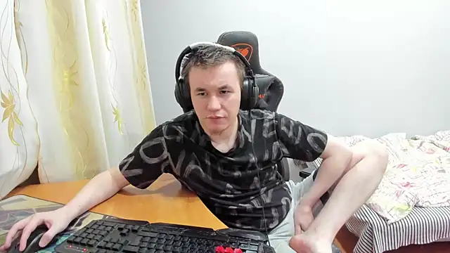 iliaskrislove live sex cam