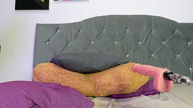 louis_bcasta1 live sex cam