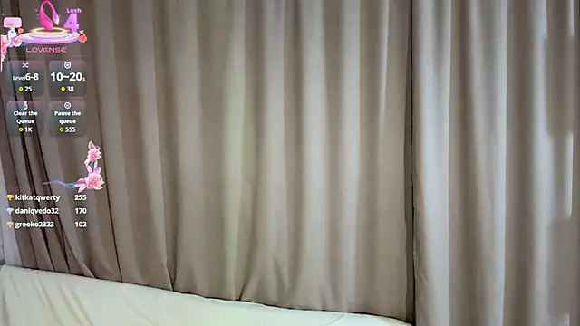 RinaModel live sex cam