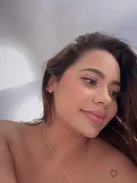 Aryrosee live sex cam