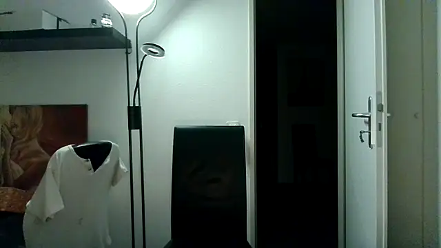 alpha-hunk live sex cam