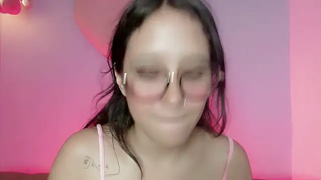 mishel_hott's cam snapshot