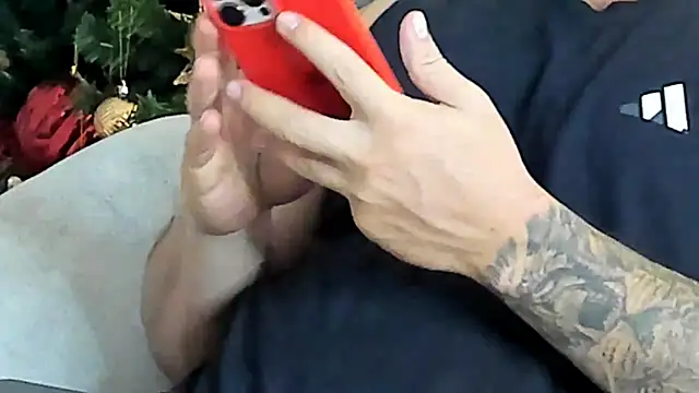 Ricardogo19 live sex cam