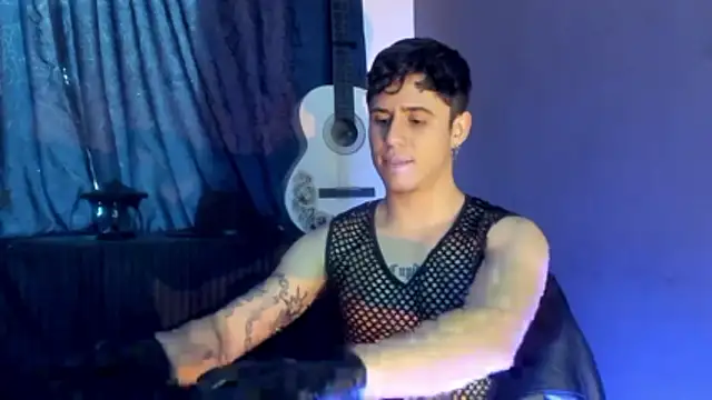 Antonello_Vannucci live sex cam