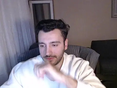 handsomeee04 live sex cam