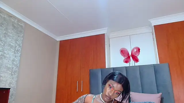 VeryGoodBadGirl1's cam snapshot