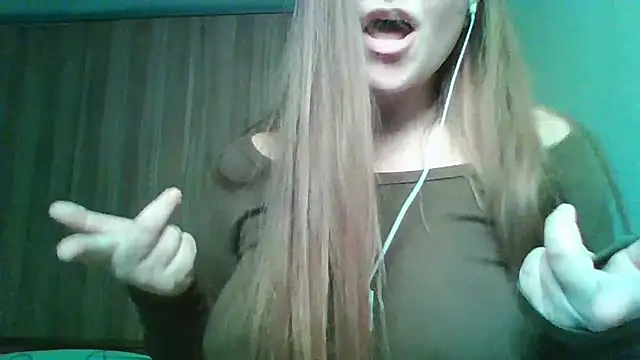 Evasapples's cam snapshot