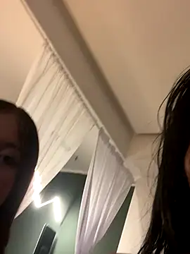 Mia_Lux77's cam snapshot