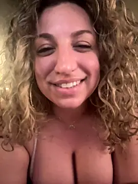 miamellycious's cam snapshot