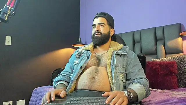 Lyon_vach live sex cam