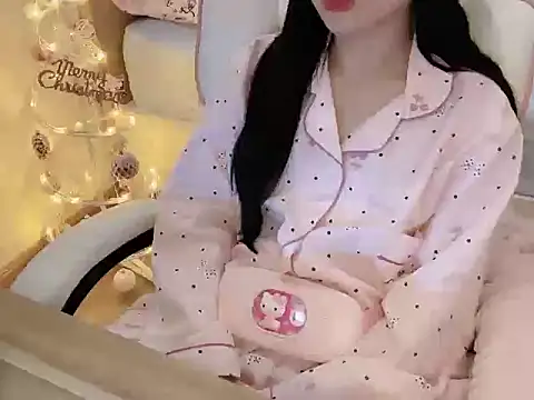 Angela-Barbie's cam snapshot