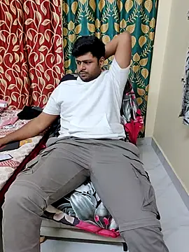 ChillBoyyy live sex cam