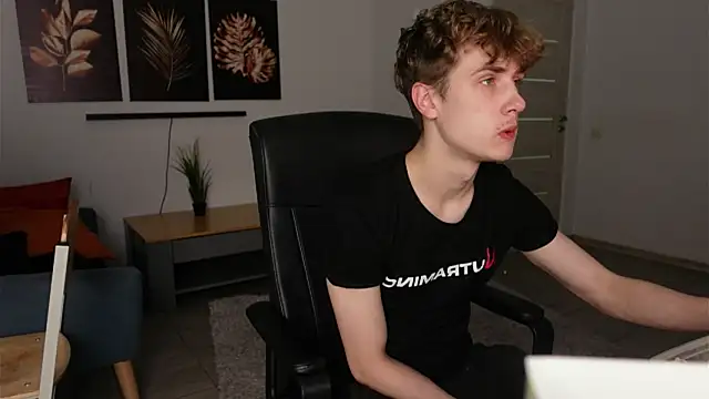 Nathan_Rusu live sex cam