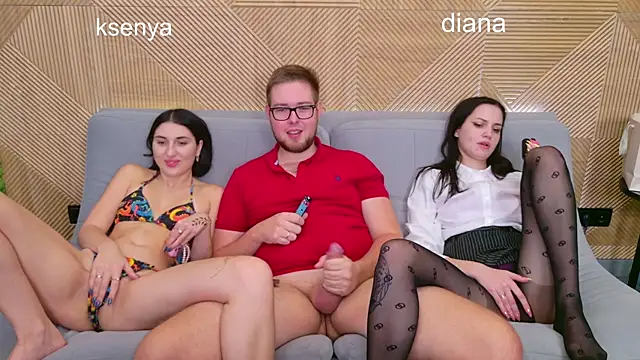 Ksenny's cam snapshot