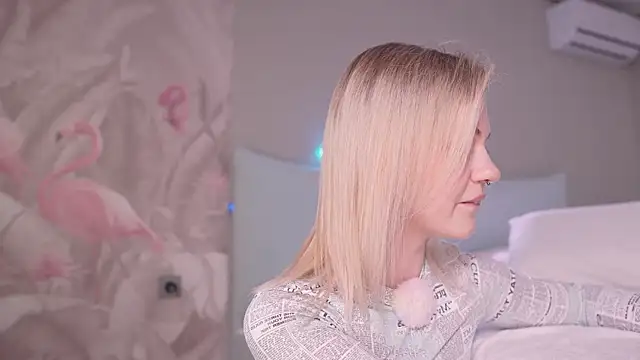 NinaMint's cam snapshot