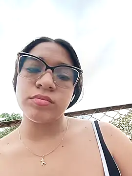 -VICKKY's cam snapshot