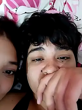 SHARLOTTE_AND_MORGAN's cam snapshot