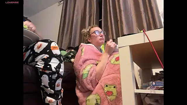 harleyblair's cam snapshot