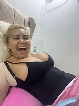 maymercy's cam snapshot