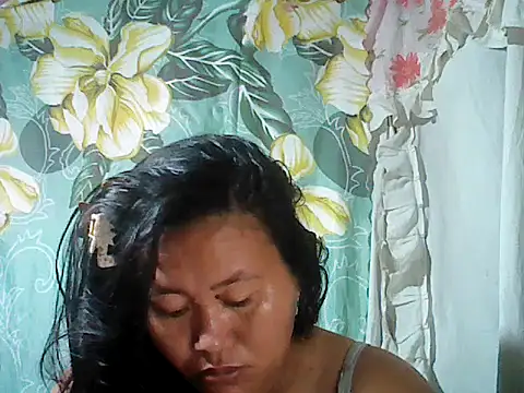 Sexyhorney4u's cam snapshot