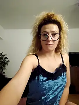 Bel_lla036Bella's cam snapshot