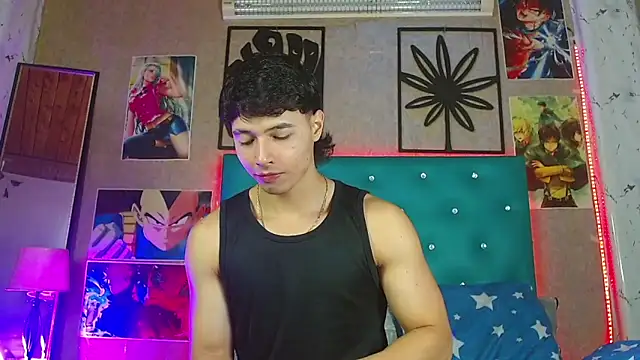 LiamAndrewzz live sex cam