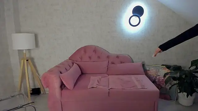 CarlaPosh's cam snapshot