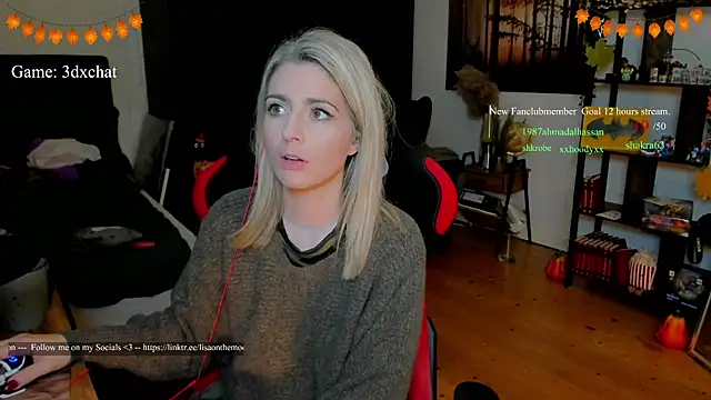 Lisaonthemoon live sex cam