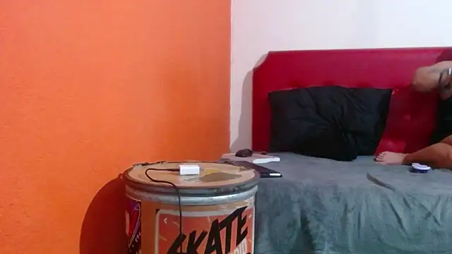 CindyandCarlo's cam snapshot