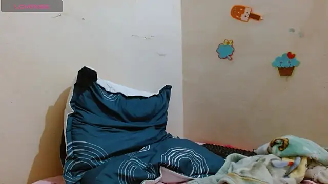 Akasha001's cam snapshot