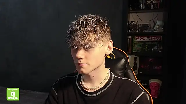 Keytaro live sex cam