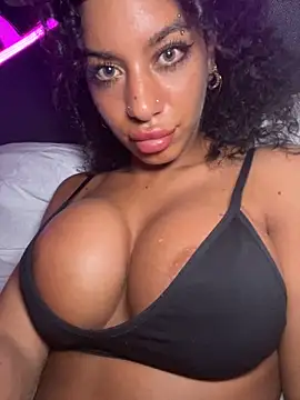 AlyssaHottv_ live sex cam