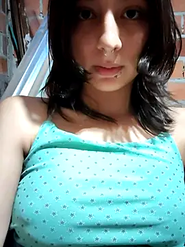 Maiden-Hot live sex cam